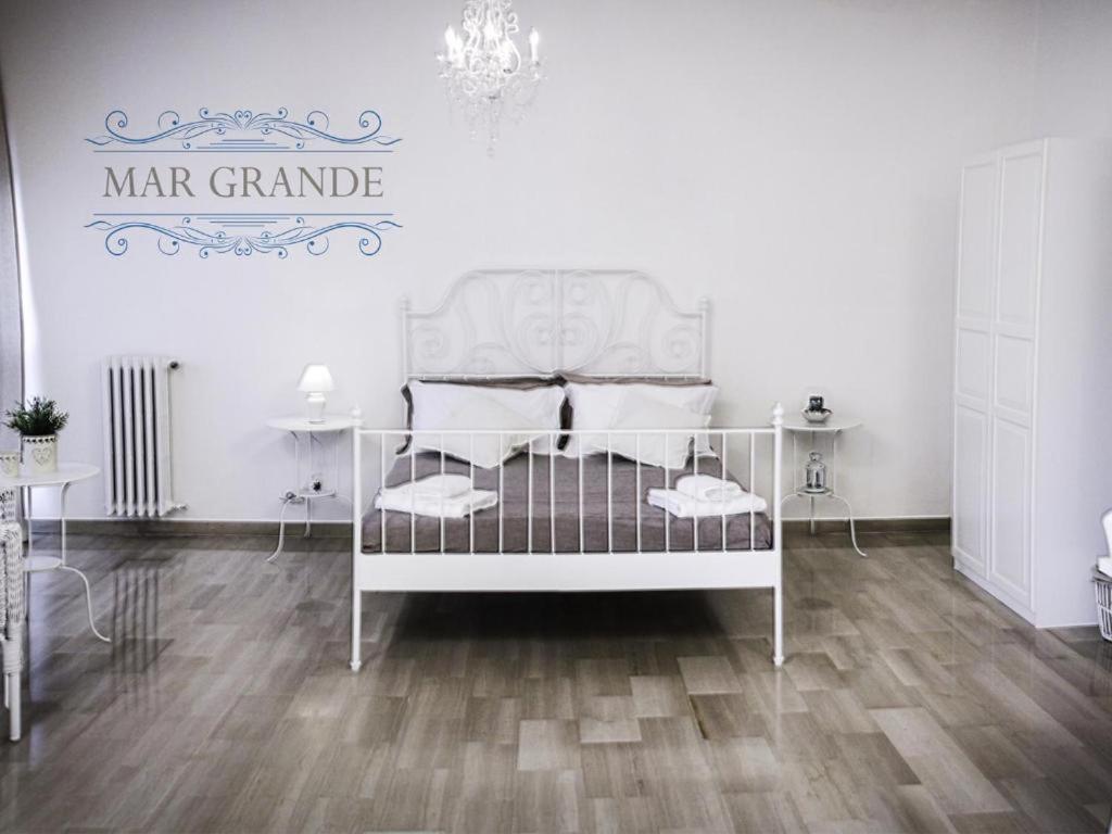 Castello Aragonese Suites Taranto Luaran gambar